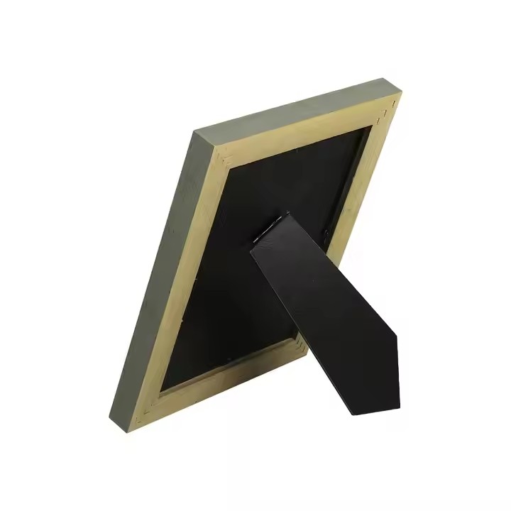 Solid Pine Color 4x6 Photo Frame Fashionable 5x7 Wall Decor Tabletop Display Customizable Natural Wood Picture Frame for Home