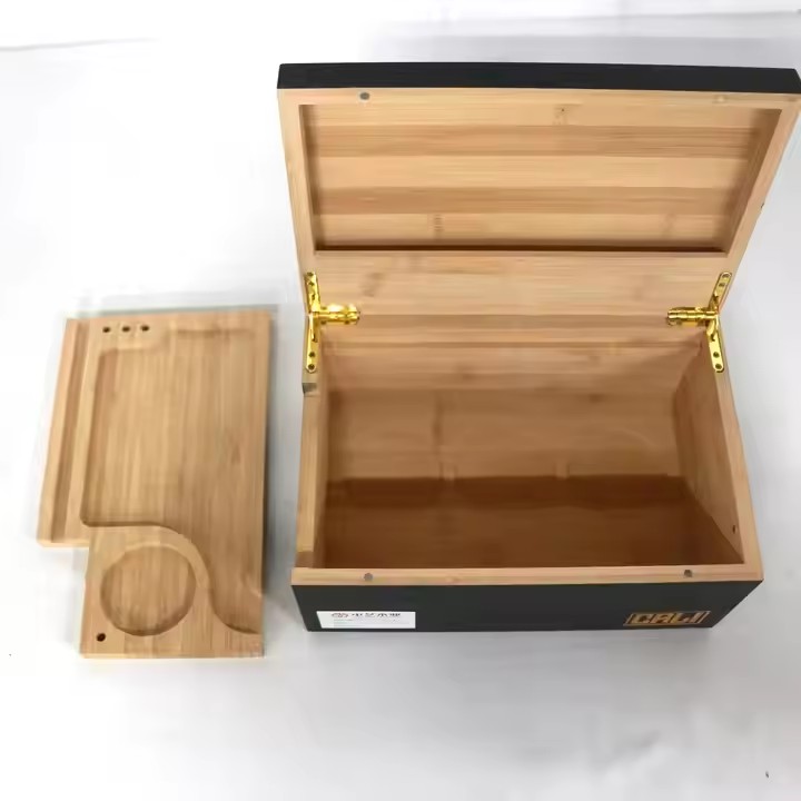 FSC&BSCI Bamboo Wooden Smoking Boxes Magnetic Stash Box With Rolling Tray Grinder Smell Proof Jars Wood Cigar Box