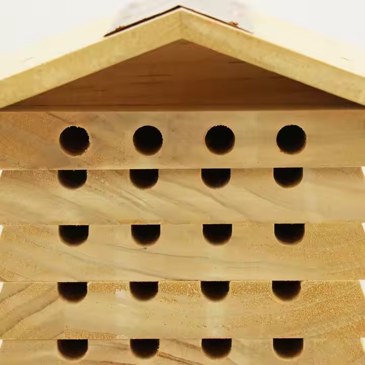 FSC&BSCI Customized Natural Wooden Insect Hotel, Garden Insect House for Ladybugs, Lacewings, Butterfly, Bee, Bug