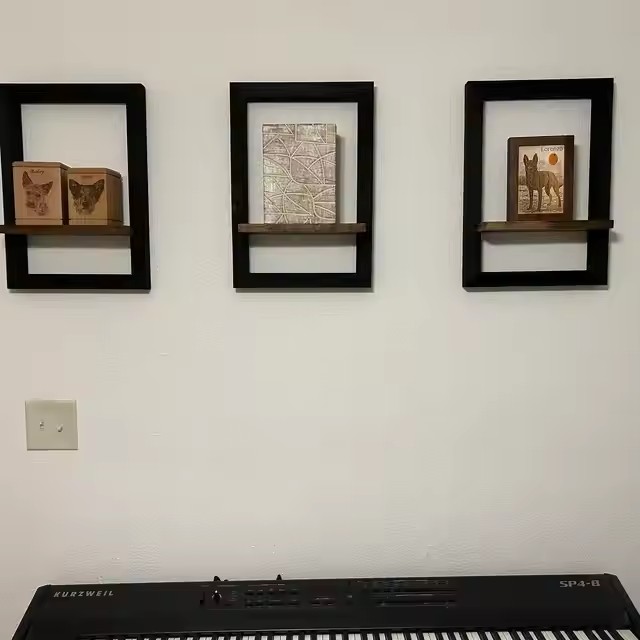 Wall Mounted Rectangle Wooden Shelves Display Wood Wall Rack Customized Decorative Frame with Enclosed Shelf