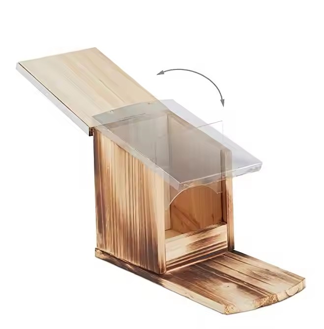 Solid Pine Wooden Wild Garden Squirrel Feeder