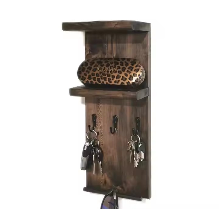 Farmhouse Rustic Wall Mounted Rustic Wooden Entryway Key Rack Mail Key Shelf with Hooks