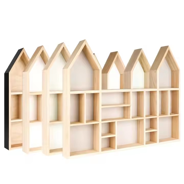 FSC BSCI Customized Handmade Wall Mounted Wooden Critters House Display Castle Shelf